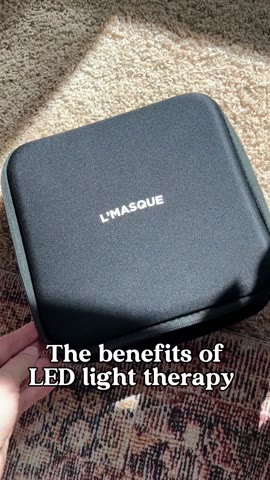 L’MASQUE LED Therapy